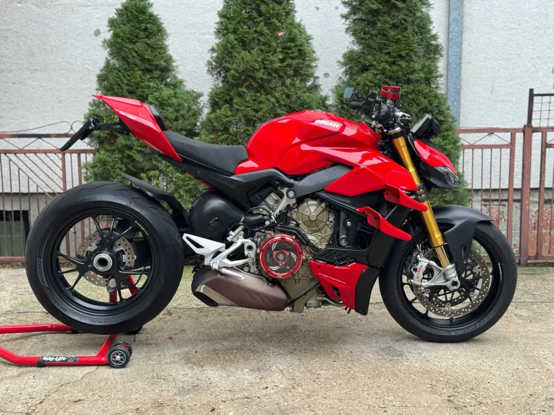 DUCATI Streetfighter V4 2021