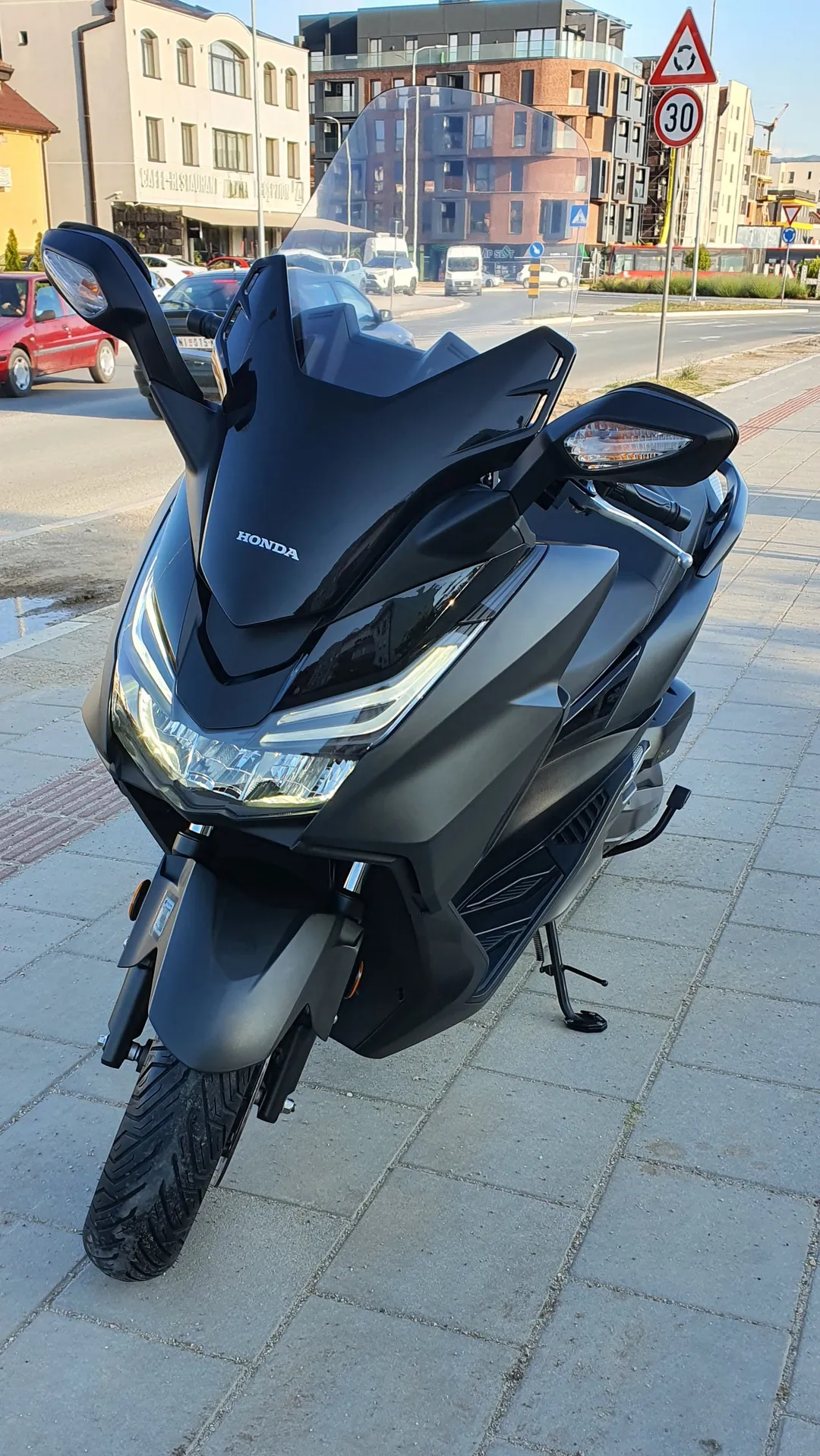 HONDA Forza 125 2018