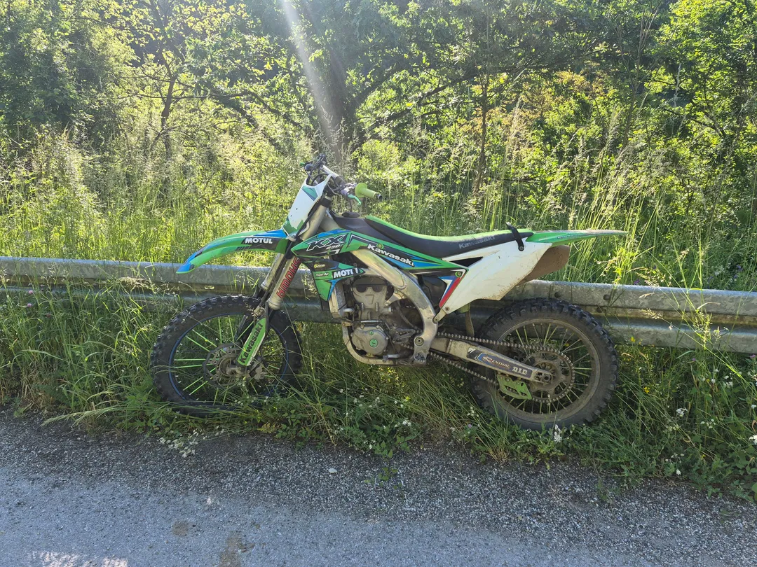 KAWASAKI KX 450F 2017
