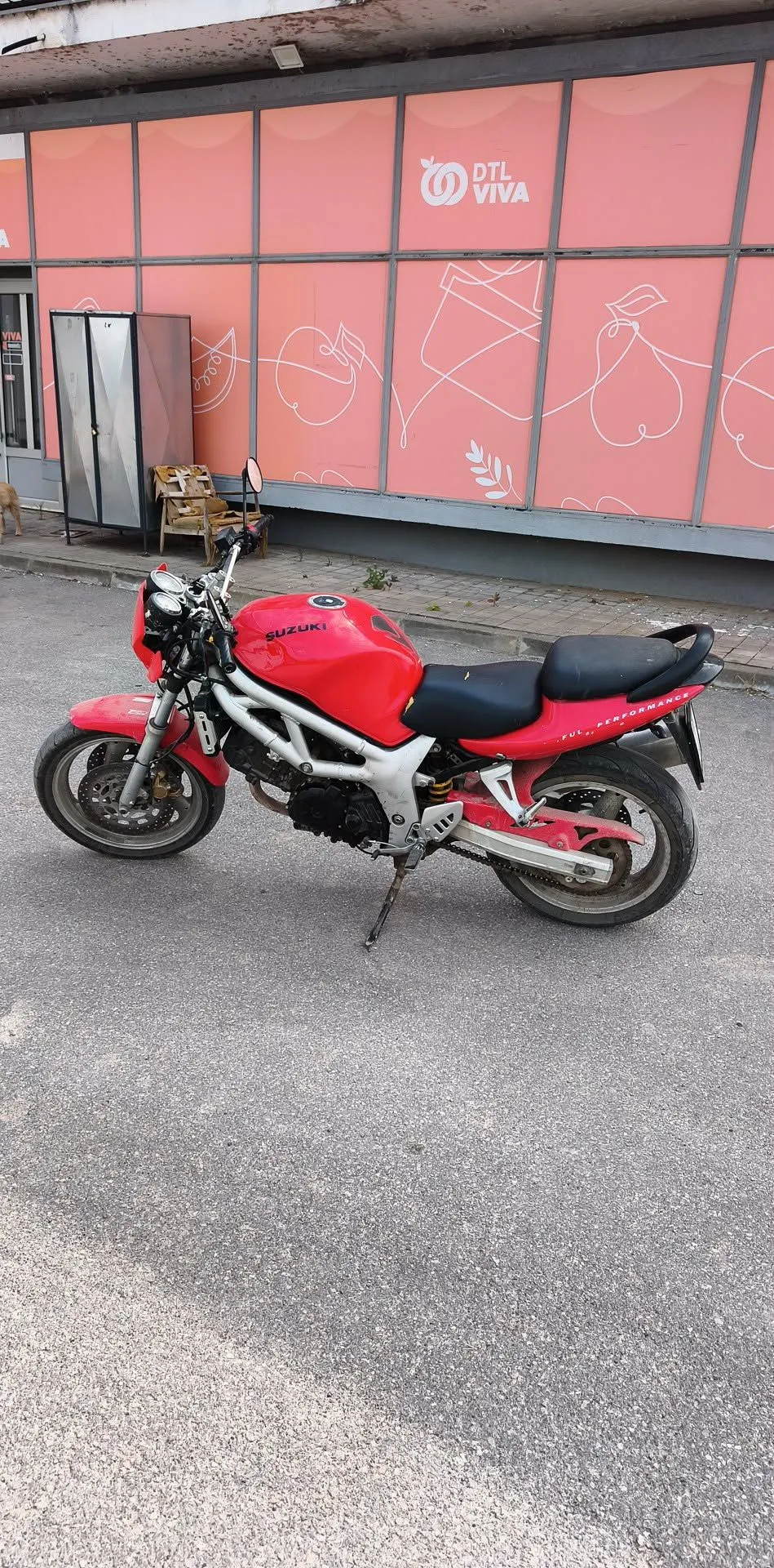 SUZUKI SV650 1999