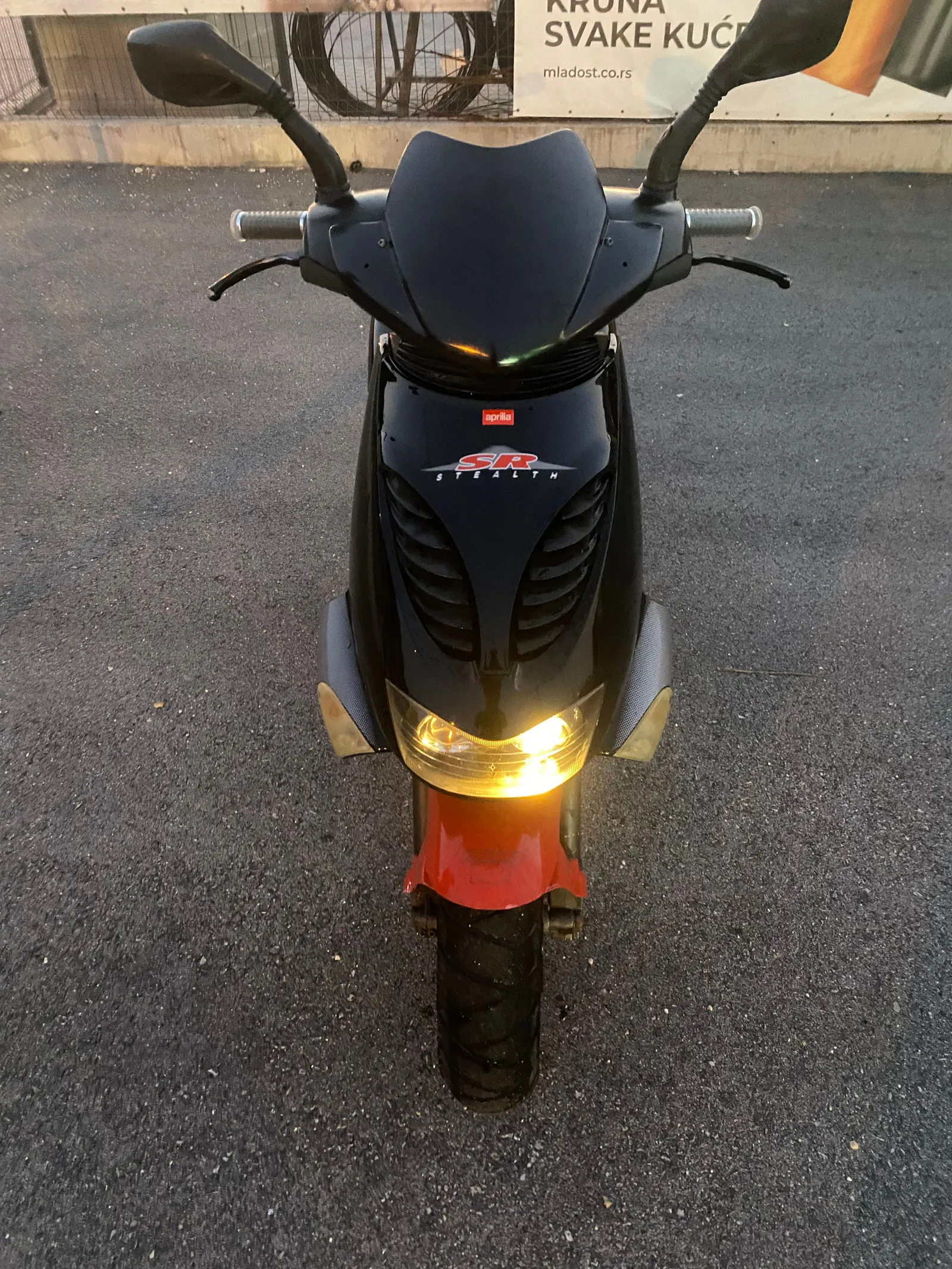 APRILIA SR50 Race Replica