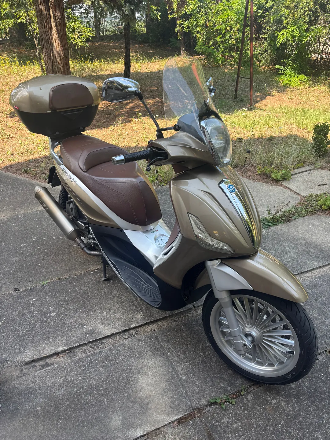 PIAGGIO Beverly 300 2012