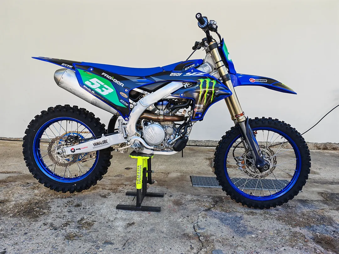YAMAHA YZ250F 2025