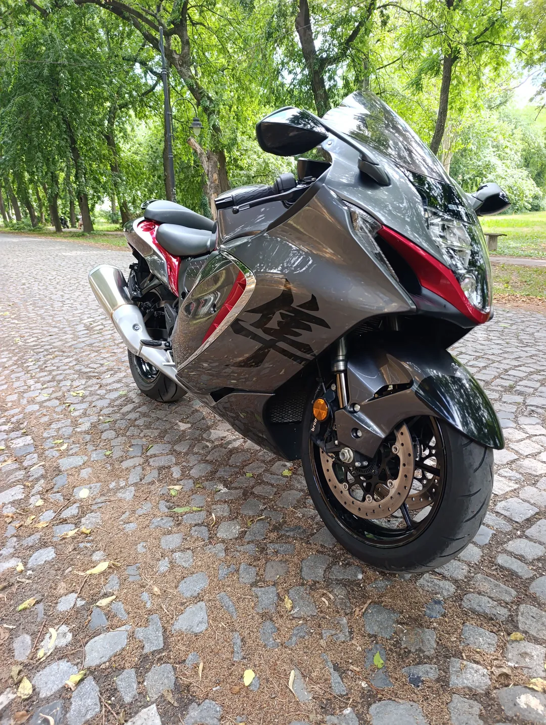 SUZUKI GSX-1300R Hayabusa 2024