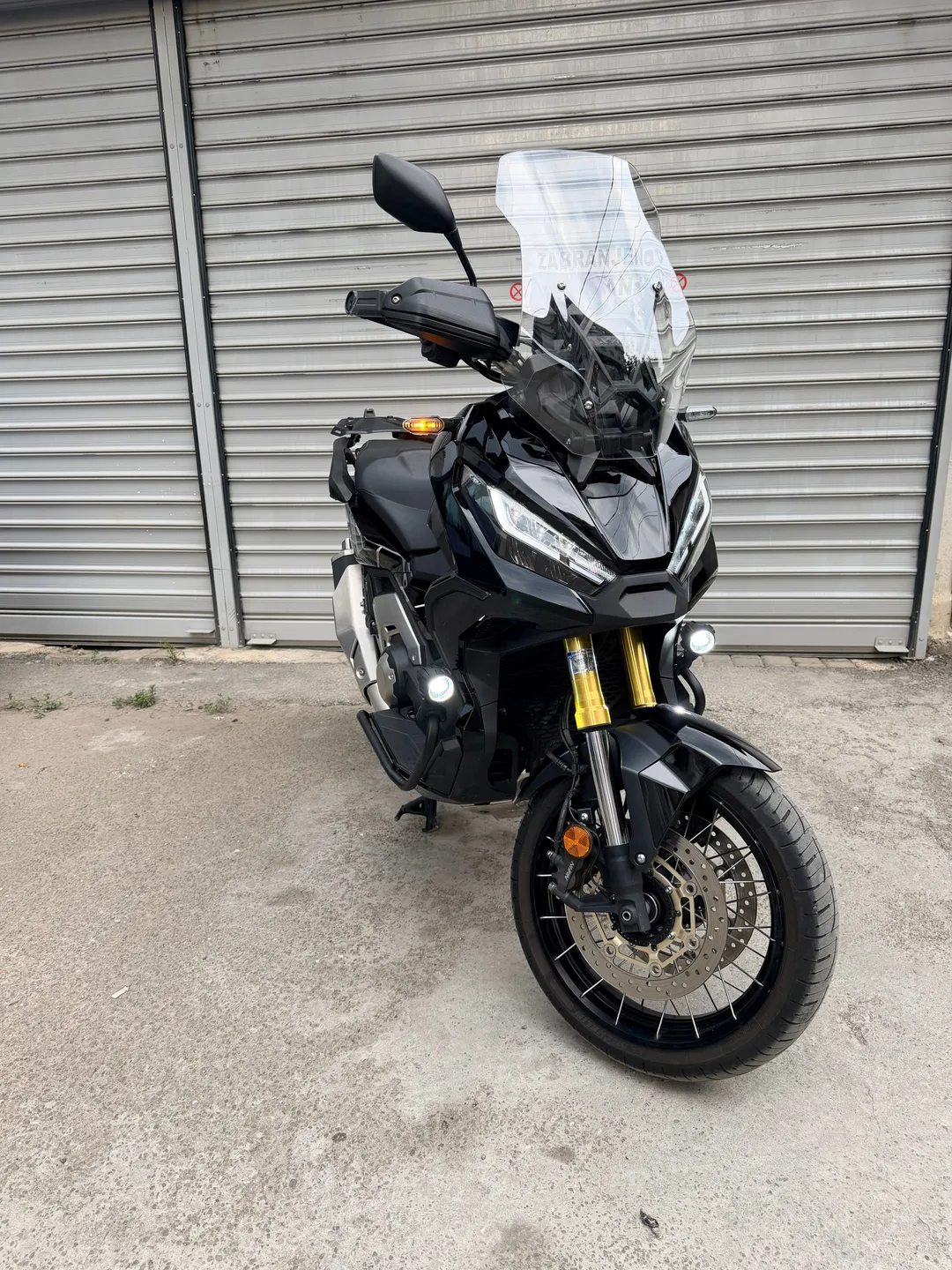 HONDA X-ADV 750 2021