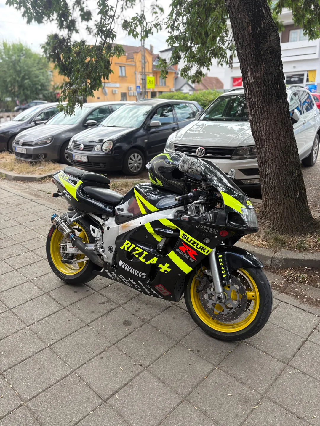 SUZUKI GSX-R 600 1999