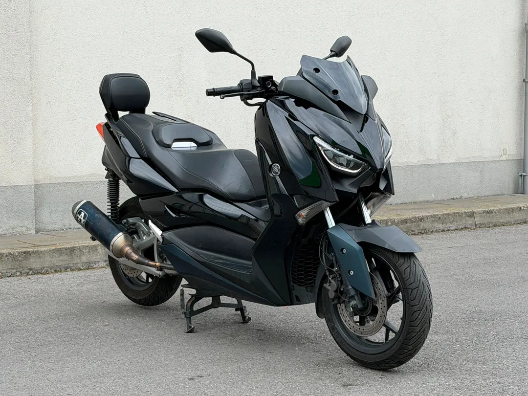 YAMAHA X-MAX 125 2018