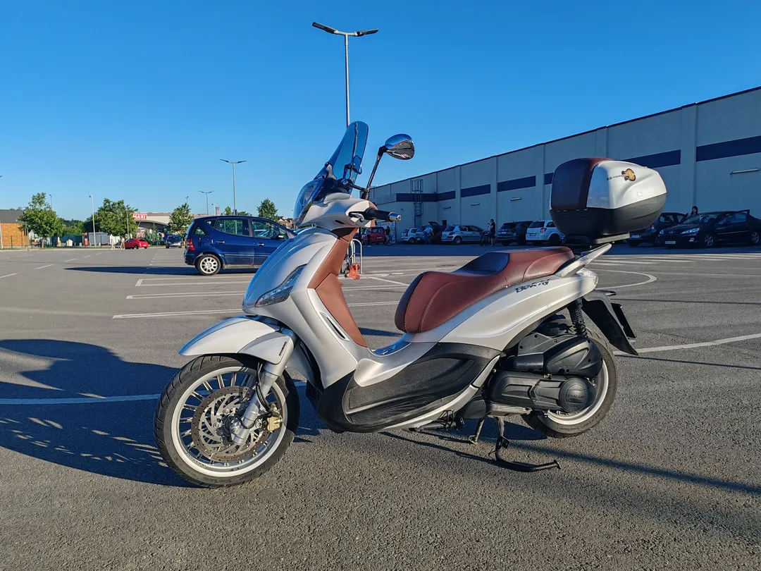 PIAGGIO Beverly 300 2017