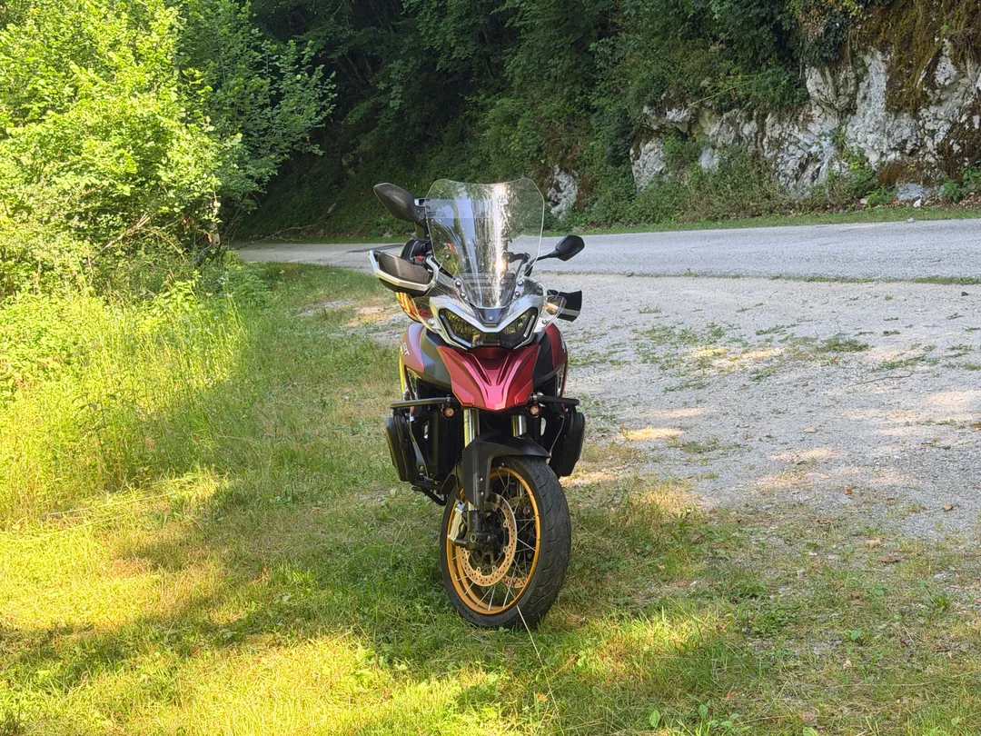 QJMOTOR SRT800x 2023