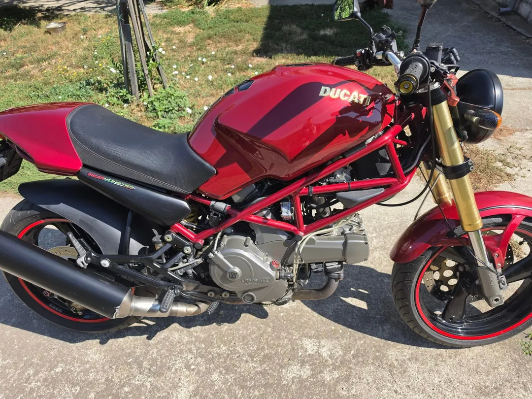 DUCATI Monster 600 2001