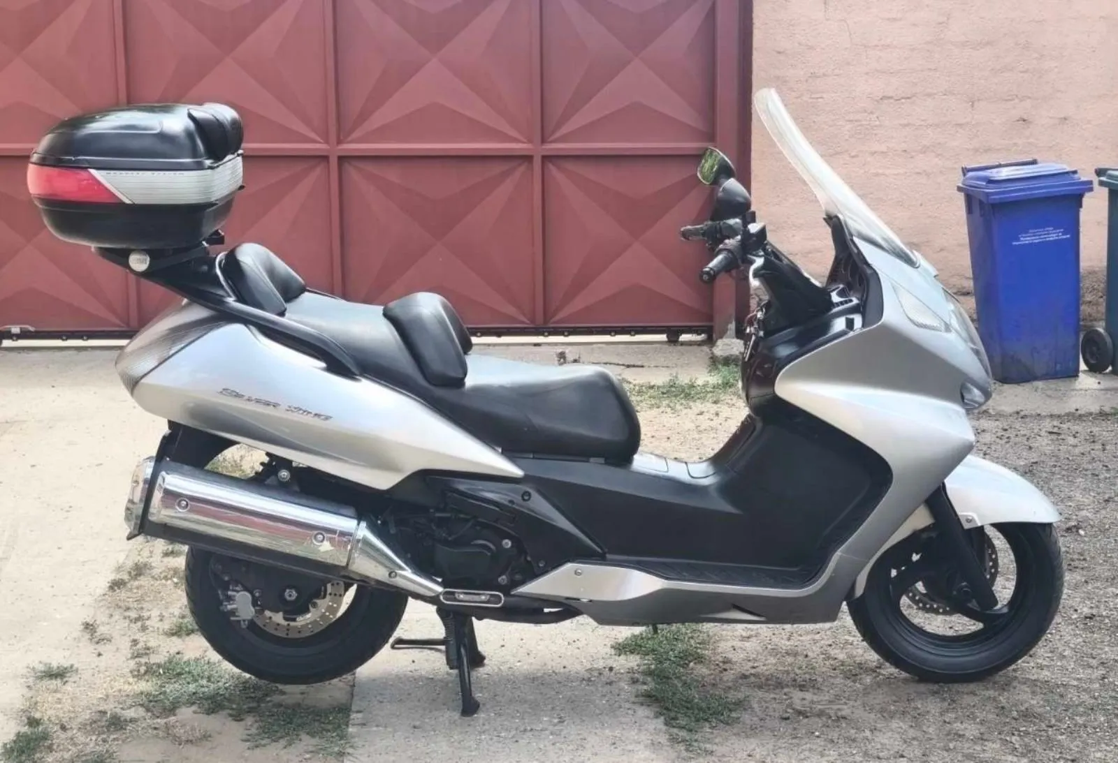 HONDA Silver Wing 400