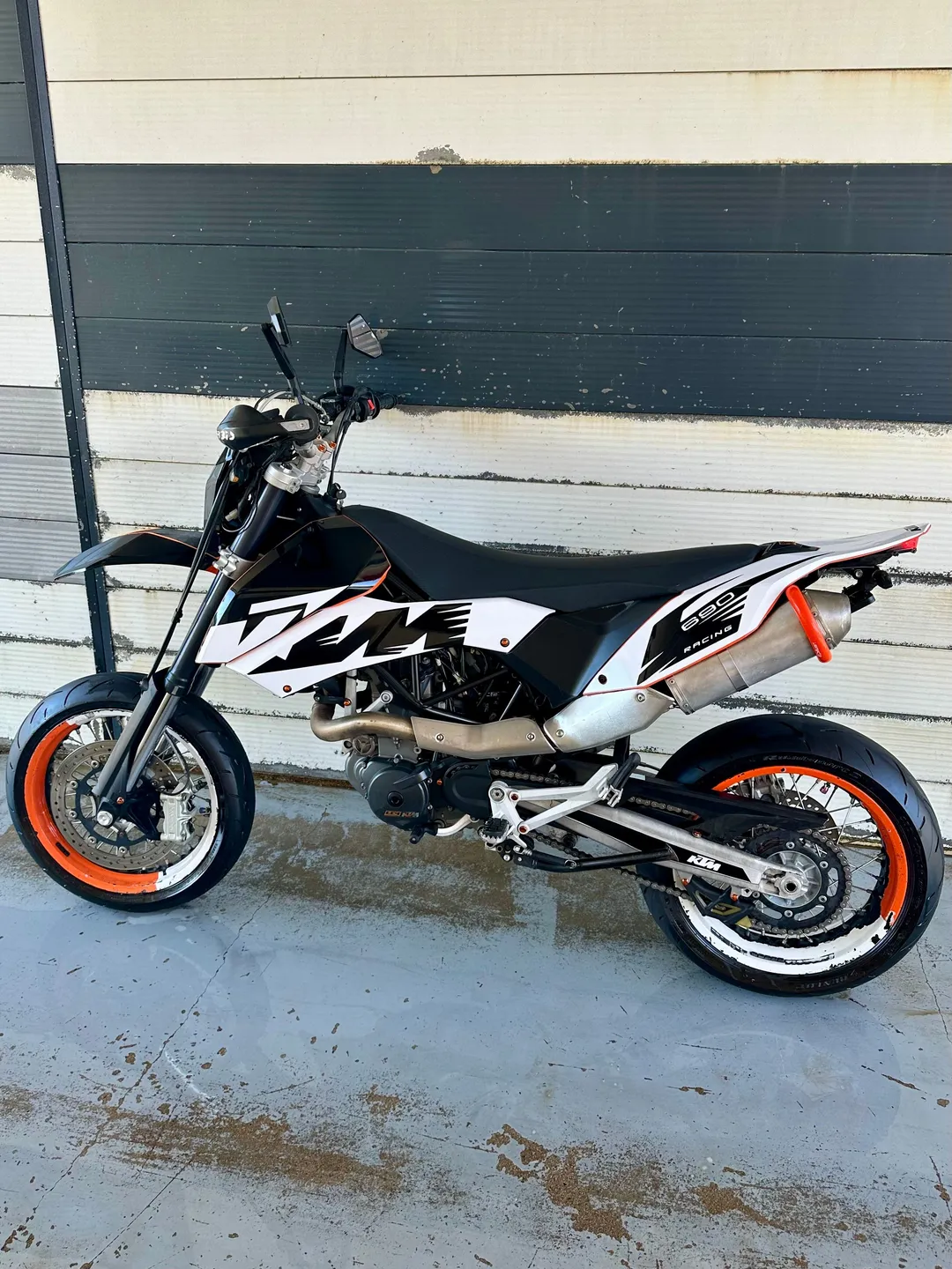 KTM 690 SMC R 2009