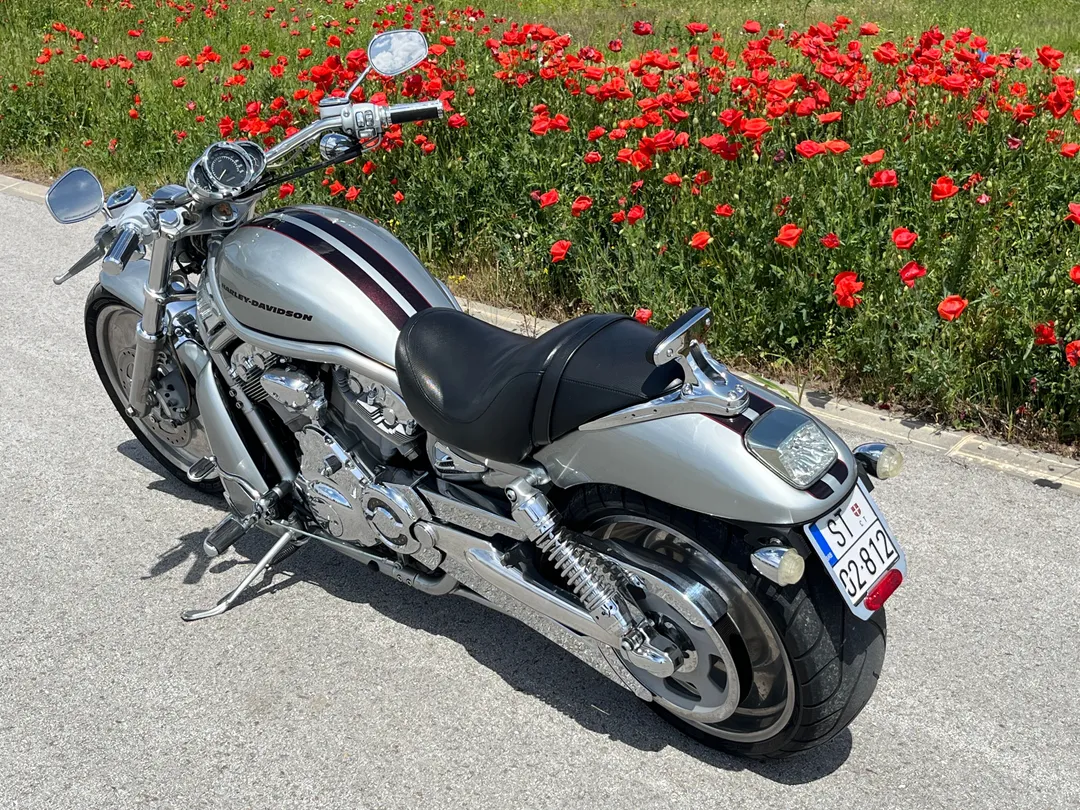 HARLEY-DAVIDSON V-Rod 2006