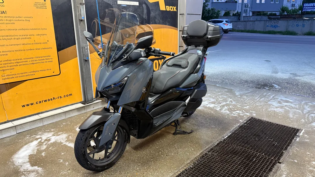 YAMAHA XMAX 300 Tech Max+ 2021
