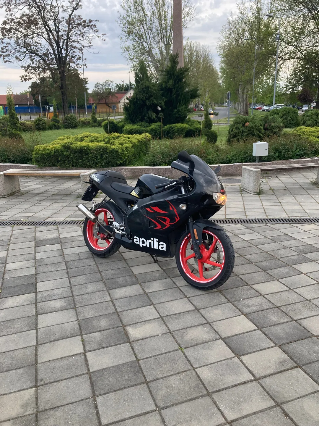APRILIA RS 50 2004