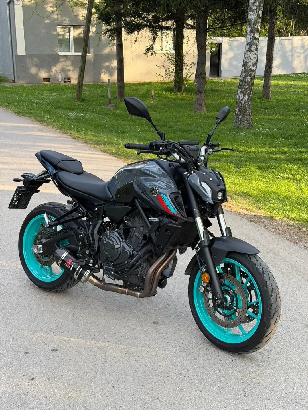 YAMAHA MT-07 2024