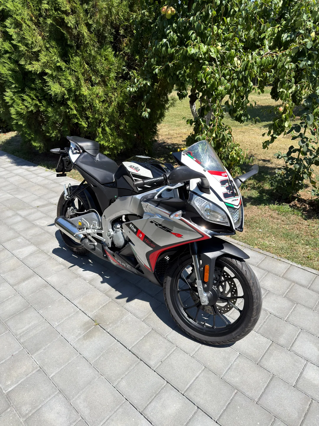 APRILIA RS4 50 Replica 2015