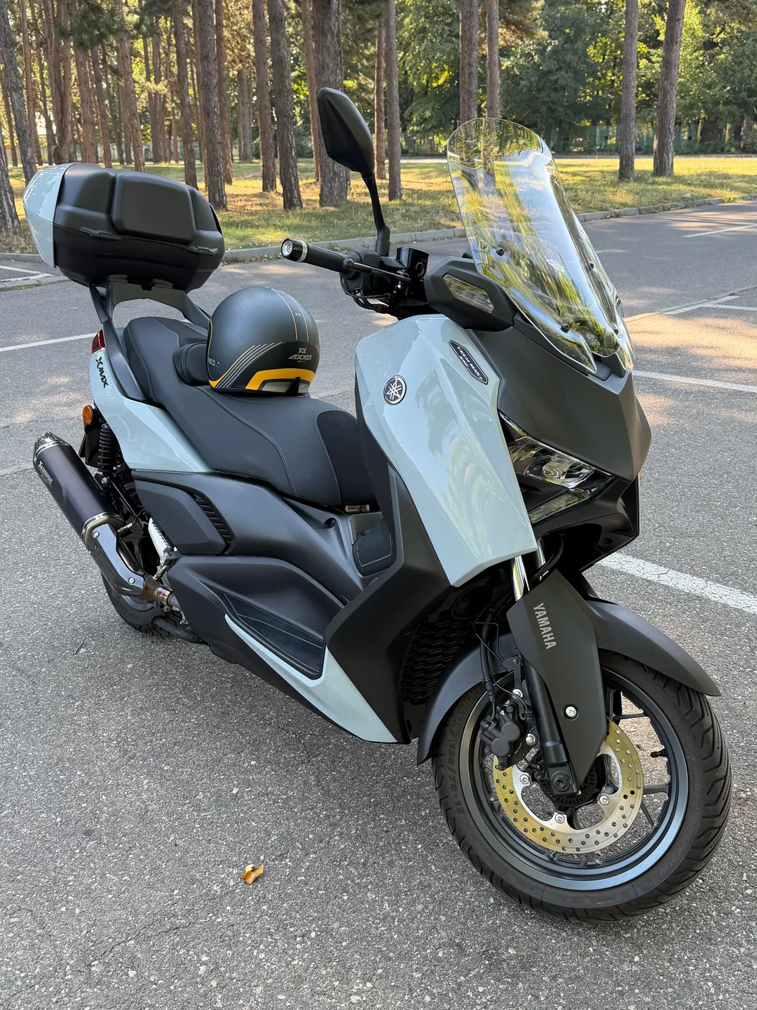 YAMAHA XMAX 300 Tech Max+ 2025
