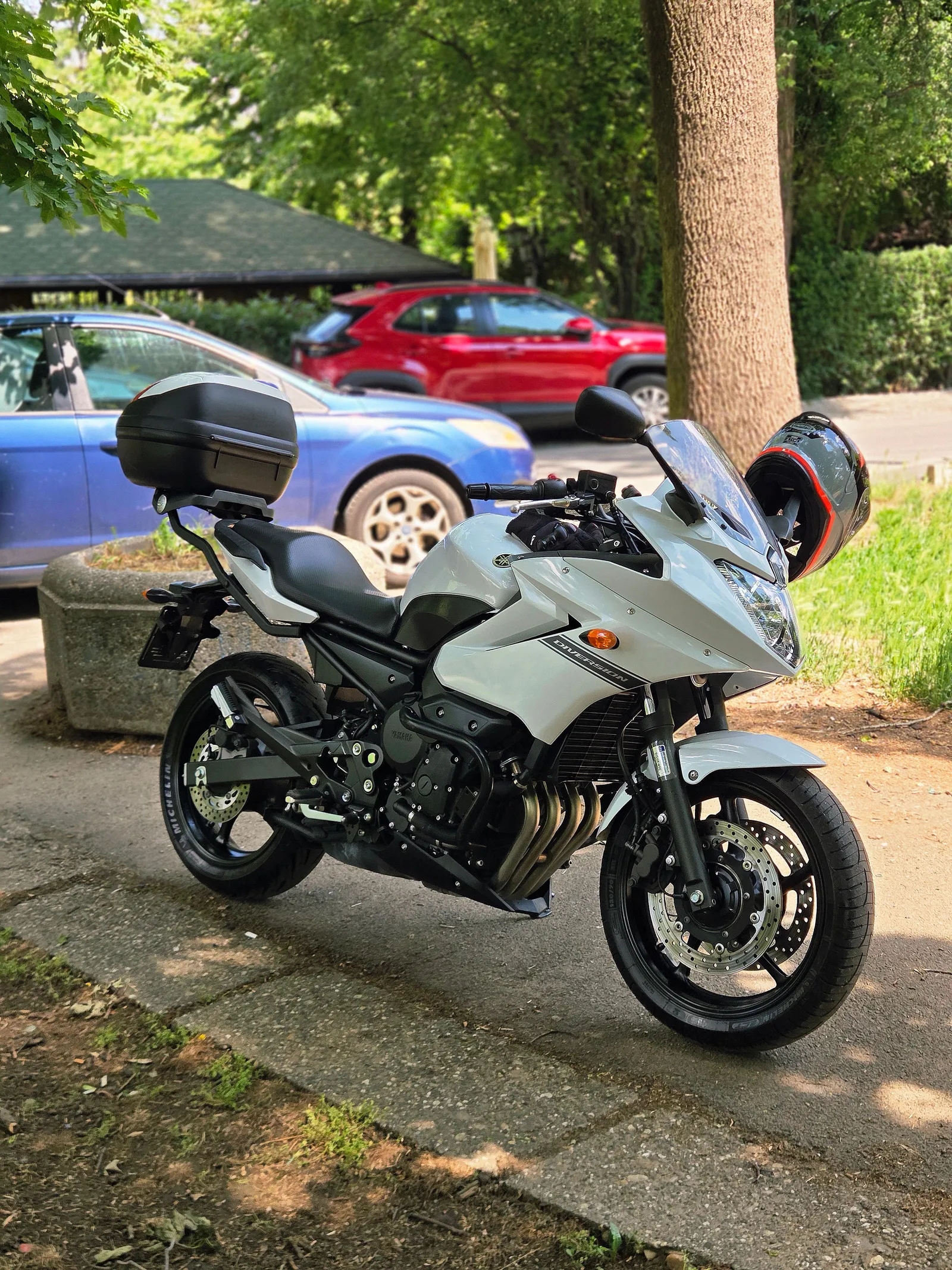 YAMAHA XJ6 Diversion