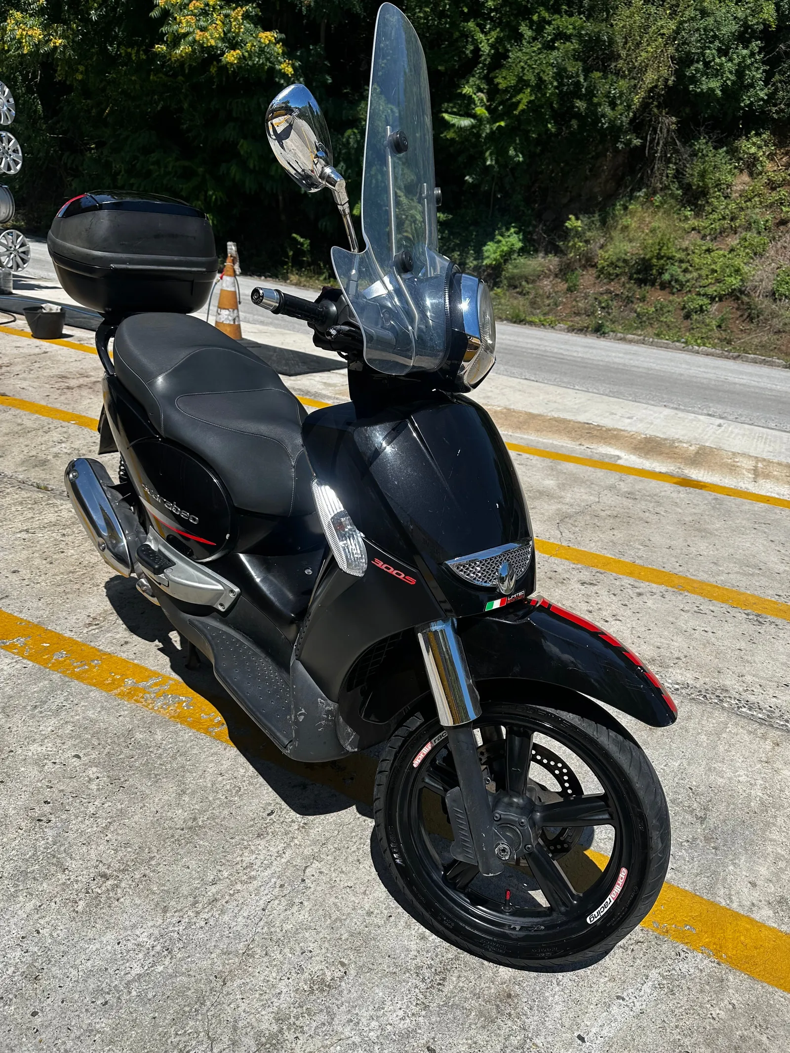 APRILIA Scarabeo 300