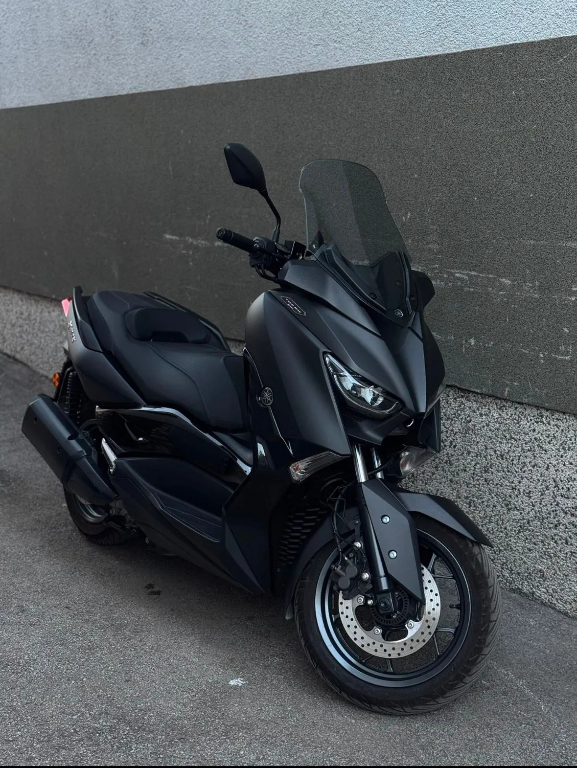 YAMAHA XMAX 300 Tech Max