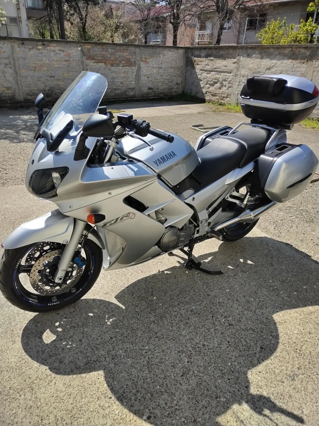 YAMAHA FJR1300 2004