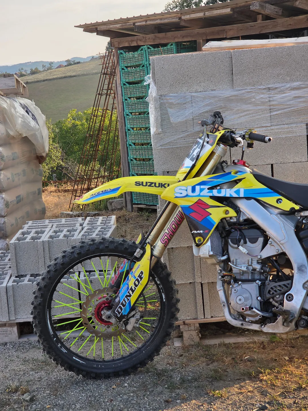 SUZUKI RM-Z450 2016