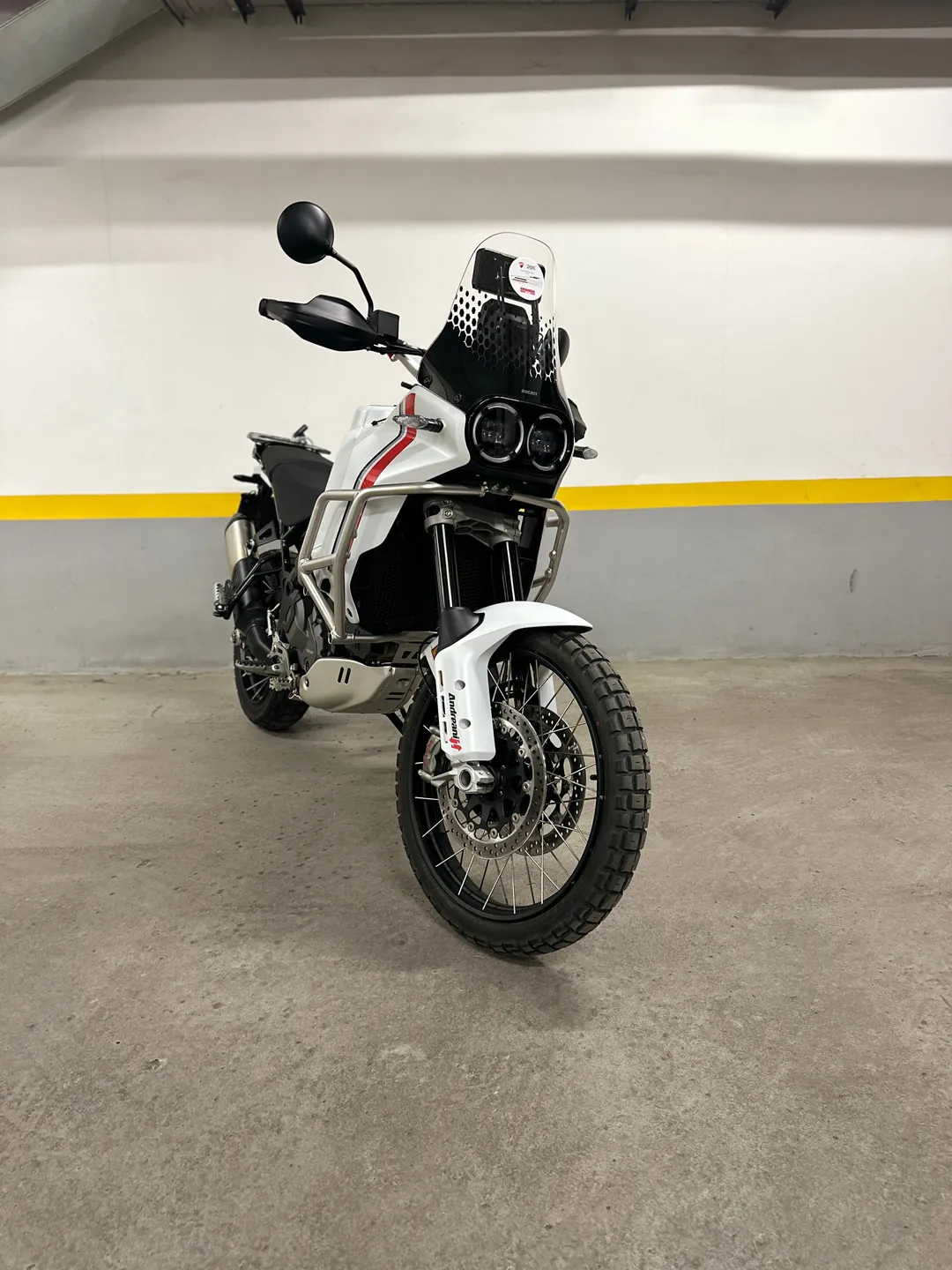 DUCATI DesertX 2024