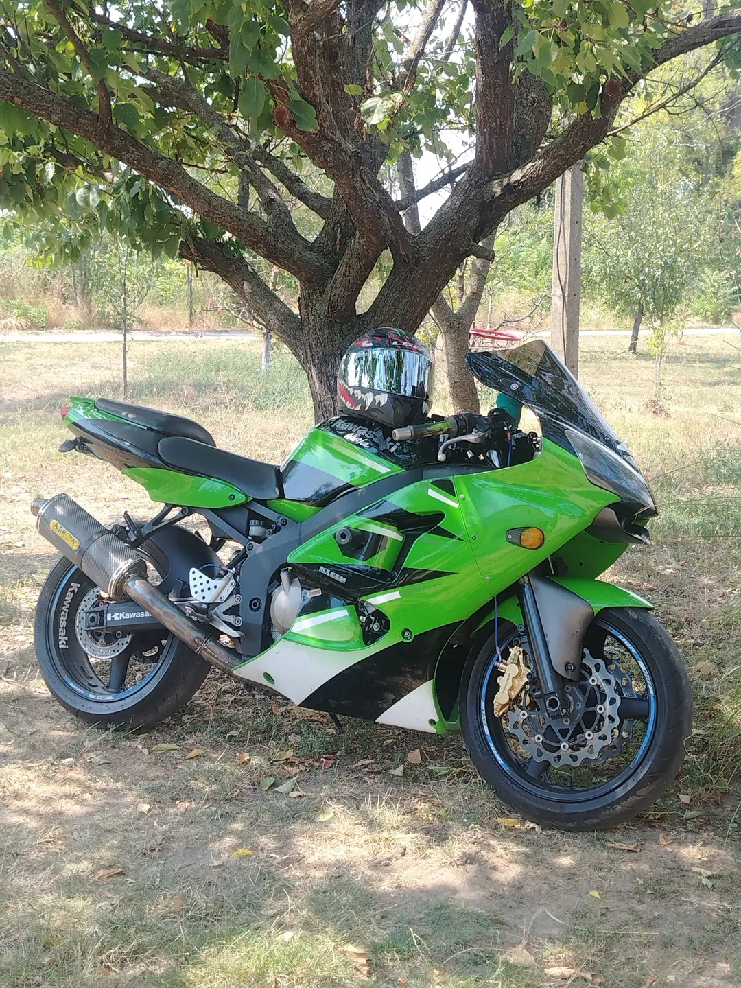 KAWASAKI Ninja ZX-6R 2002