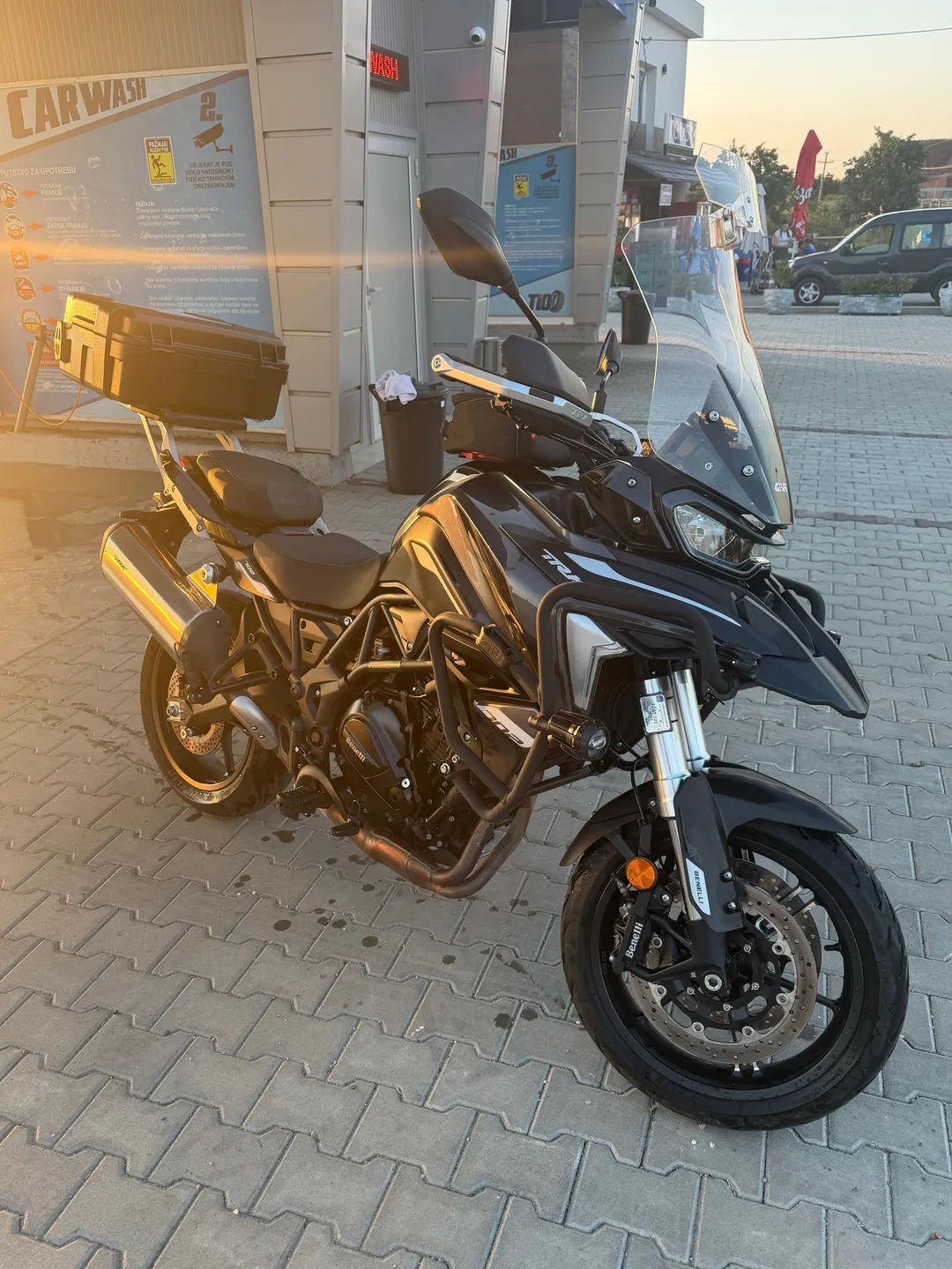 BENELLI TRK 702 2024