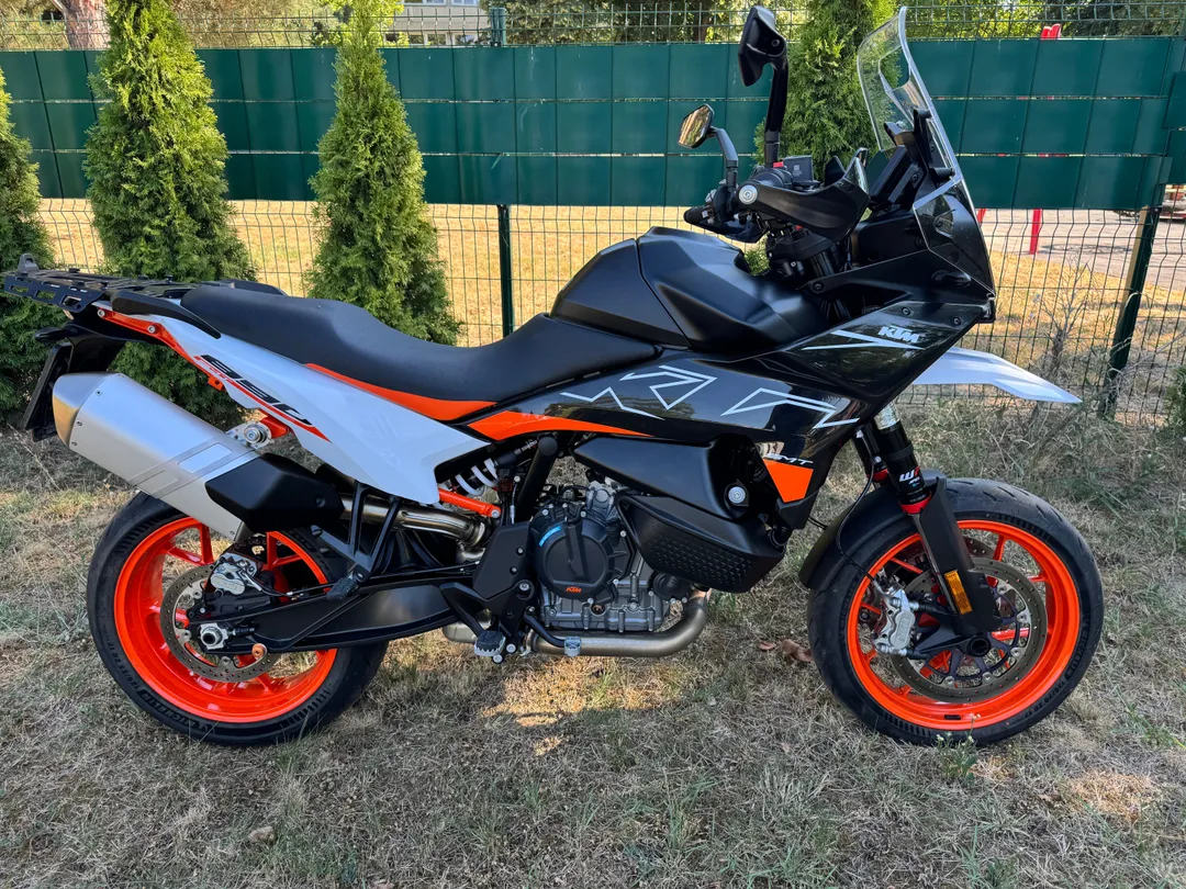 KTM 890 SMT