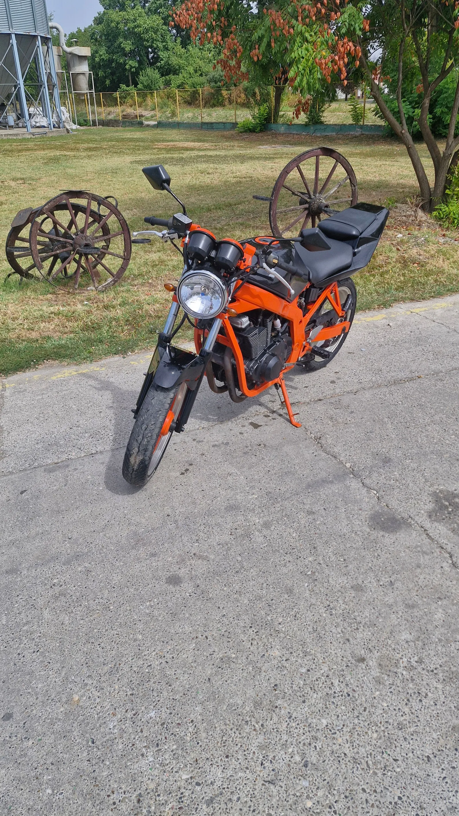 SUZUKI GS500E