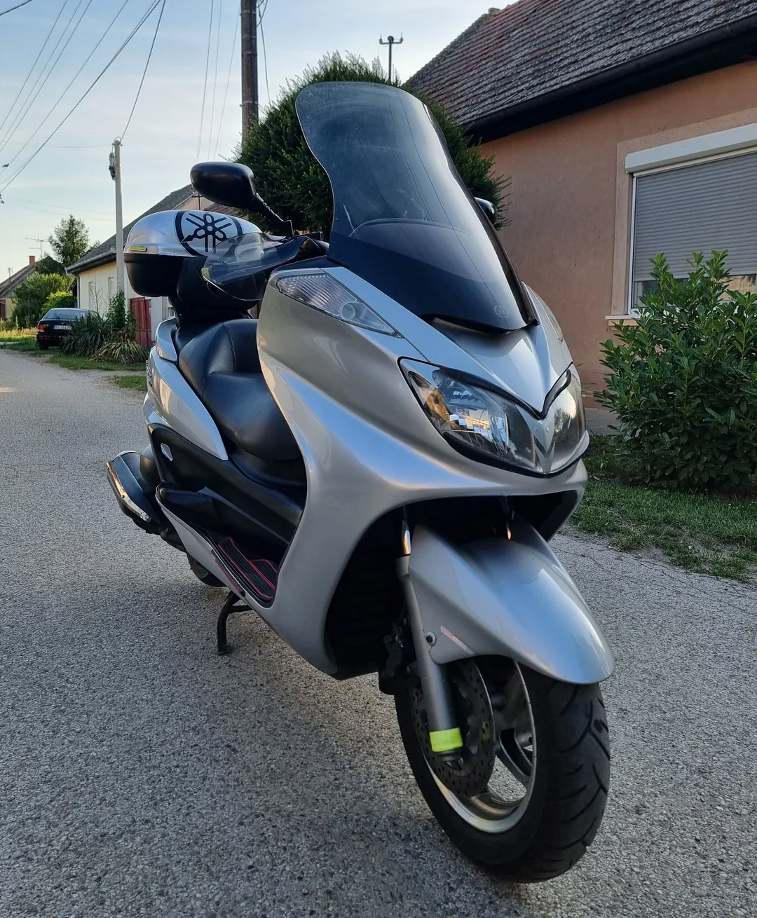 YAMAHA Majesty 400