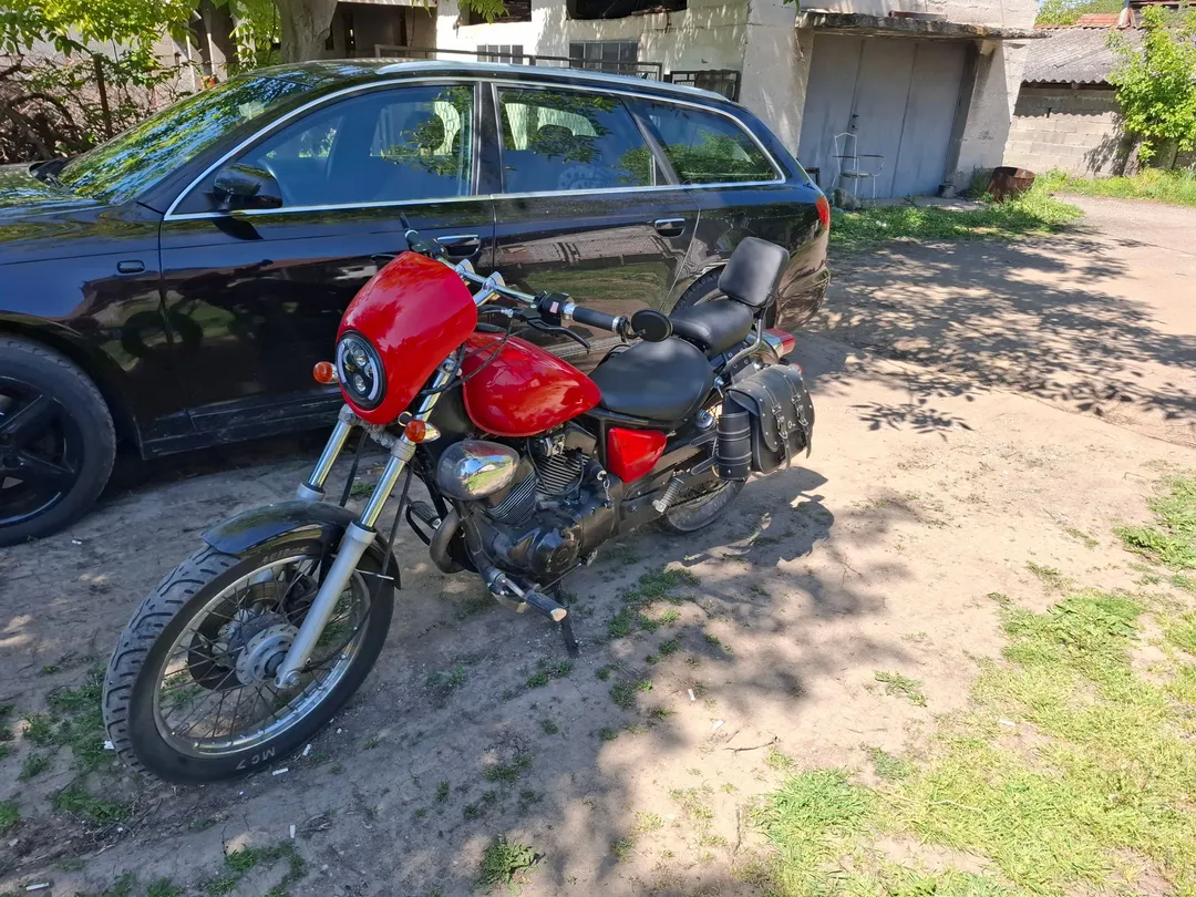 YAMAHA XV250 Virago