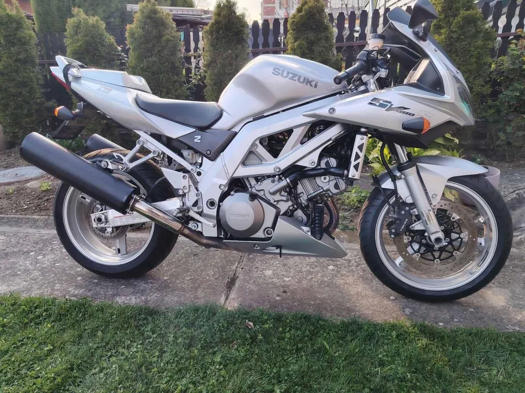 SUZUKI SV1000S
