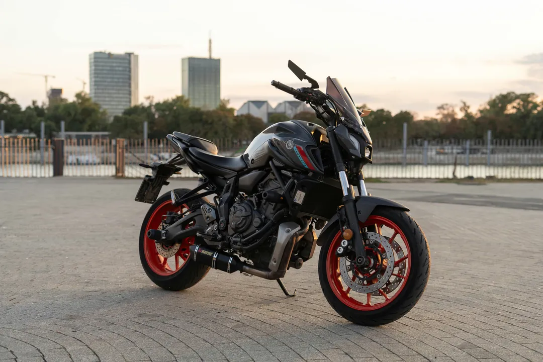 YAMAHA MT-07
