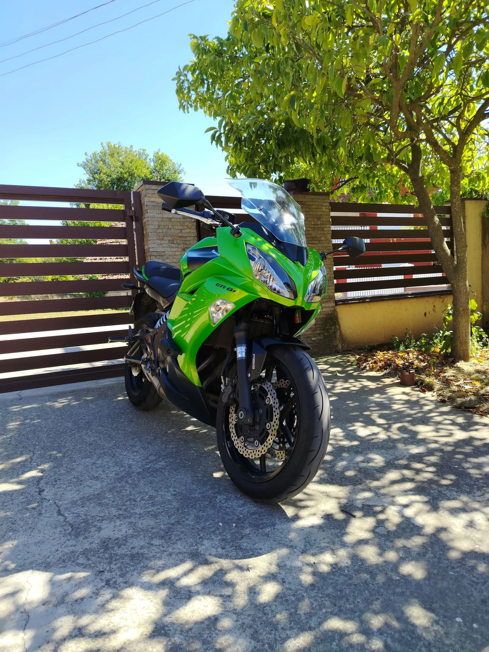 KAWASAKI ER-6f