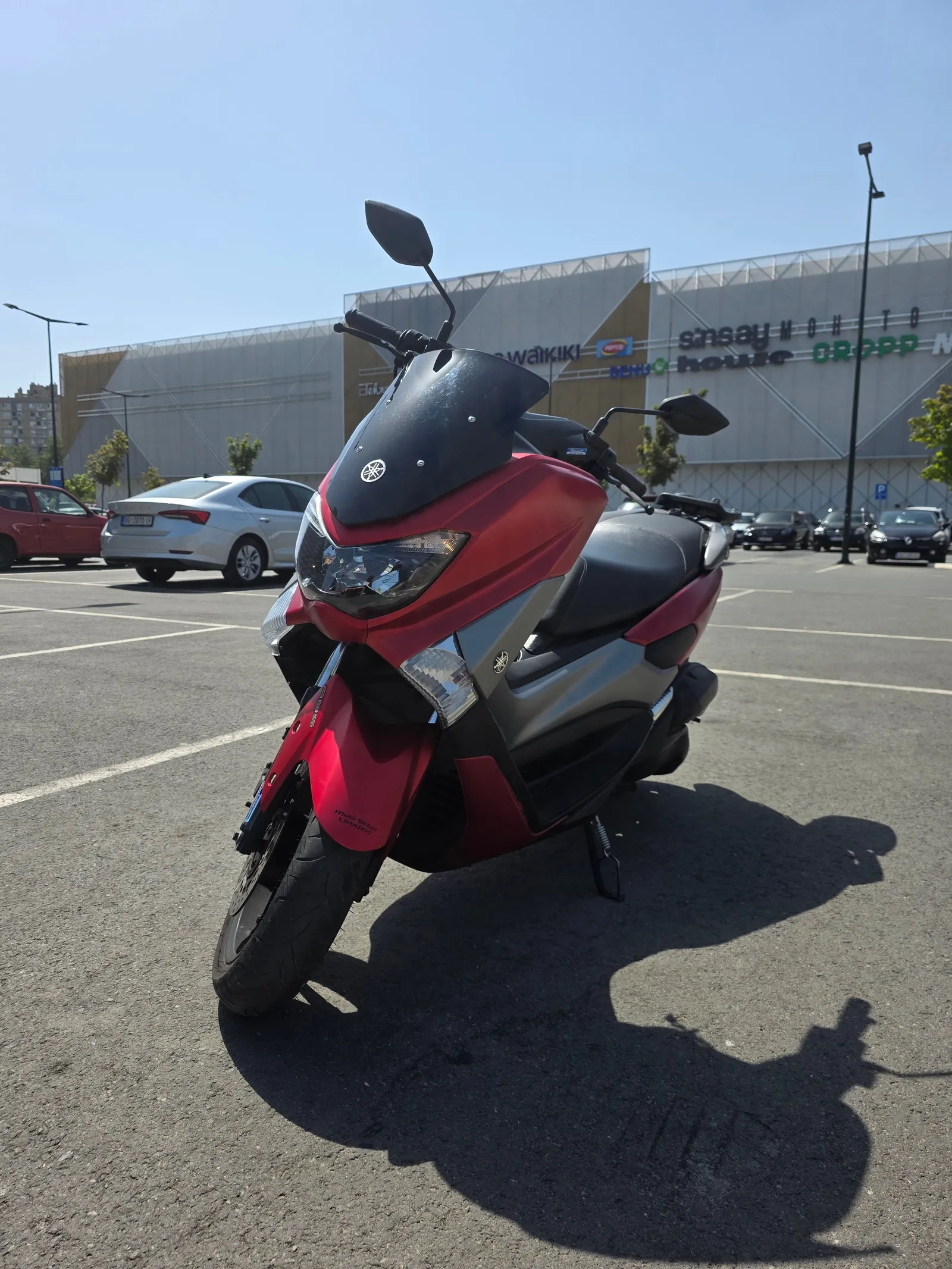 YAMAHA NMAX 125