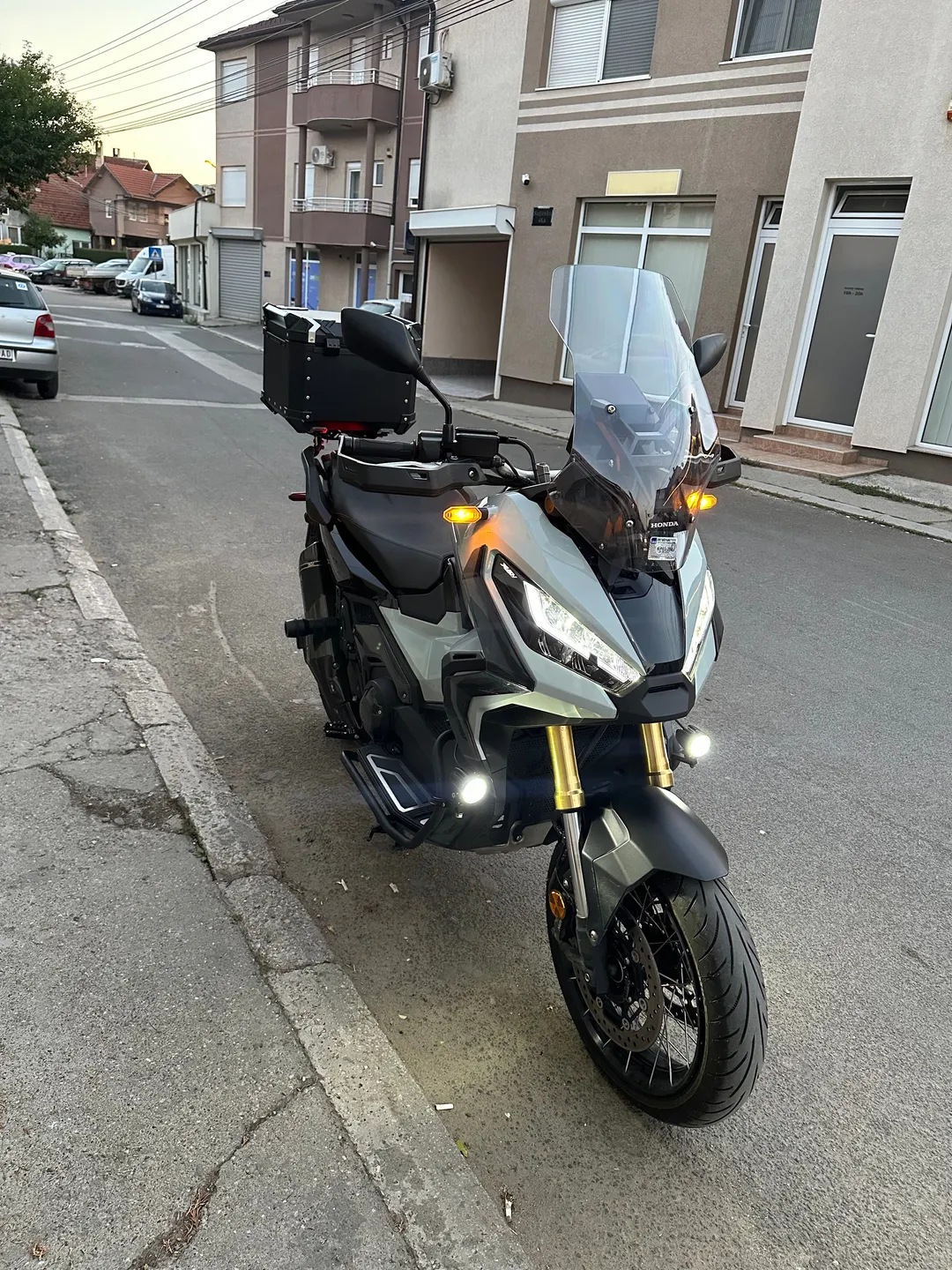 HONDA X-ADV 750