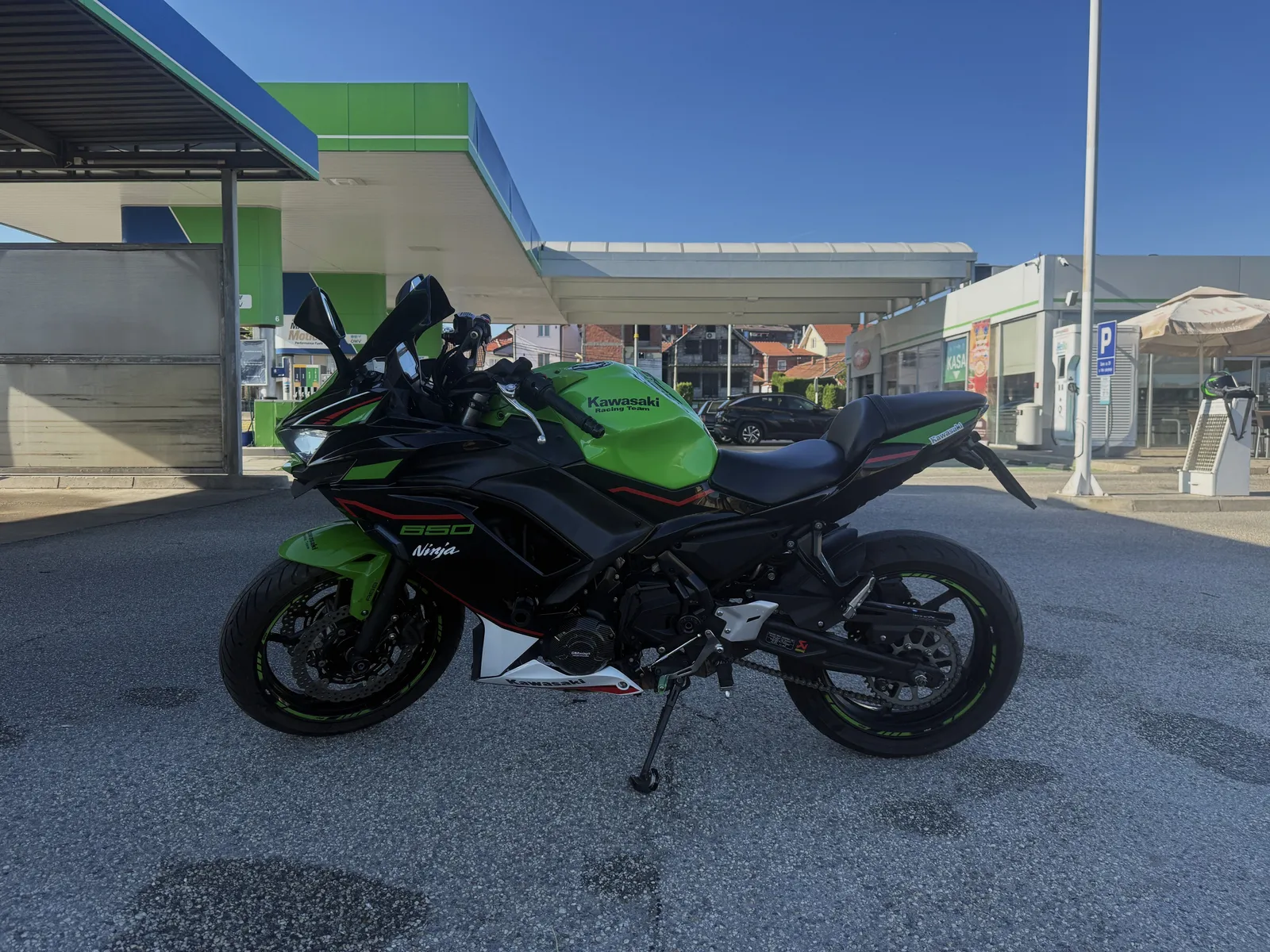 KAWASAKI Ninja 650