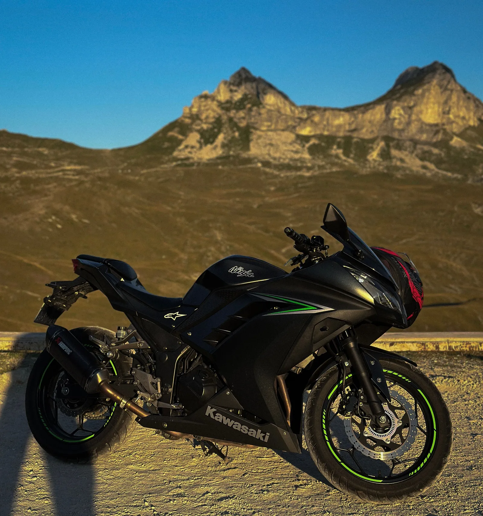 KAWASAKI Ninja 300 ABS