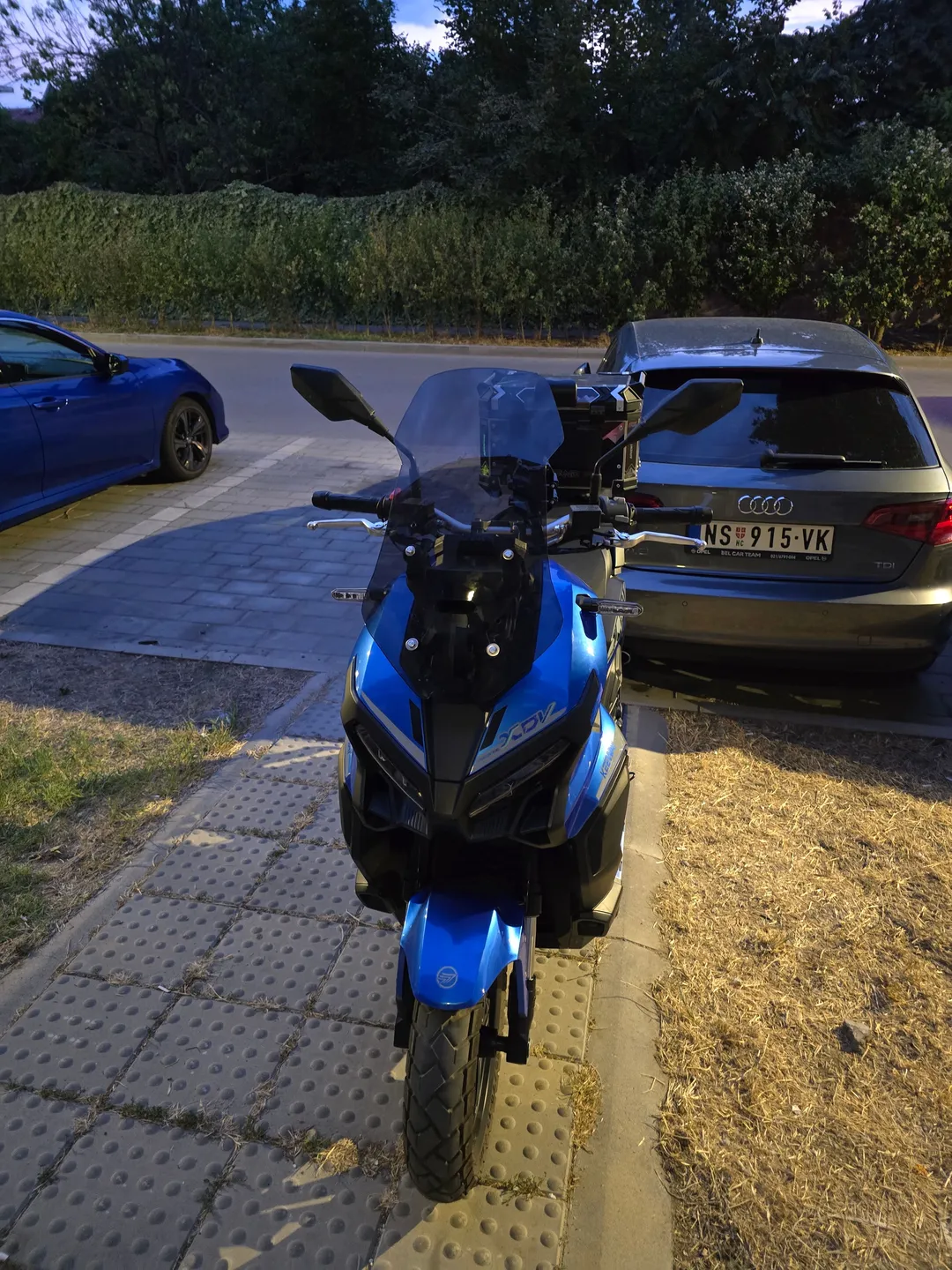 KEEWAY Vieste 300 XDV