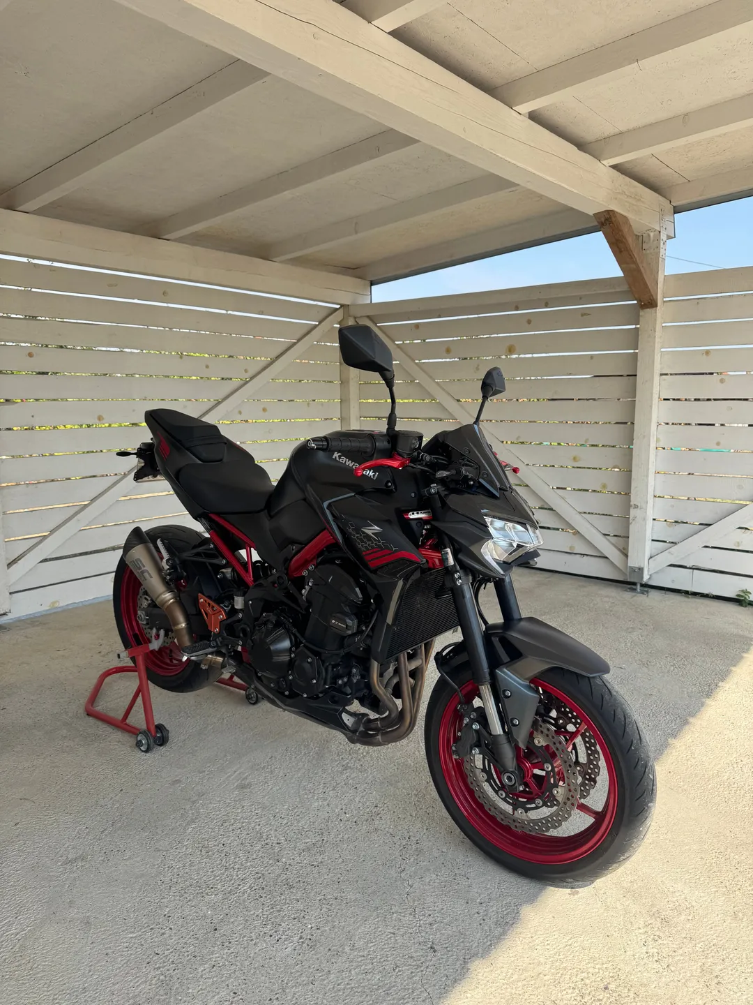 KAWASAKI Z900