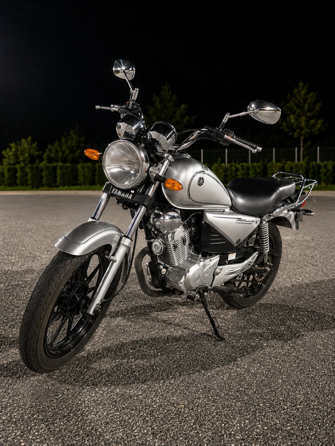 YAMAHA YBR-125 Custom
