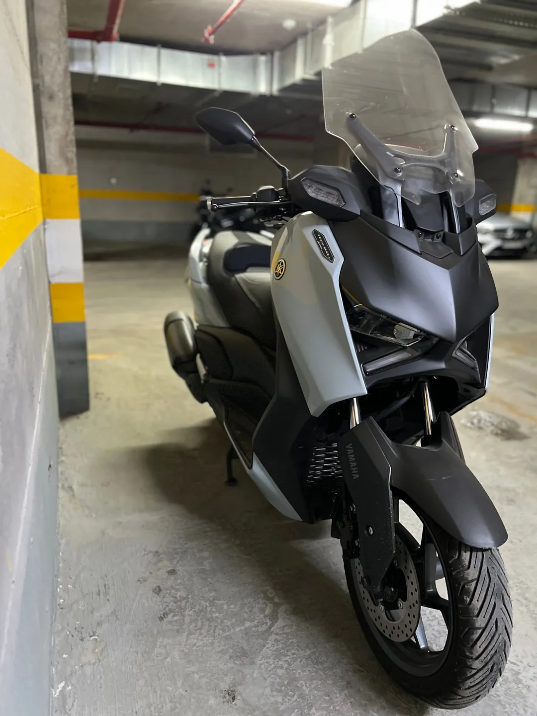 YAMAHA XMAX 300 Tech MAX+