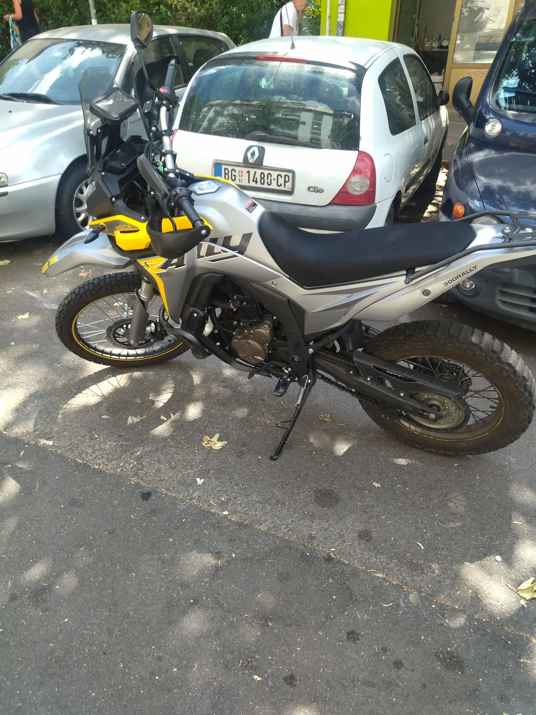 VOGE 300 rally