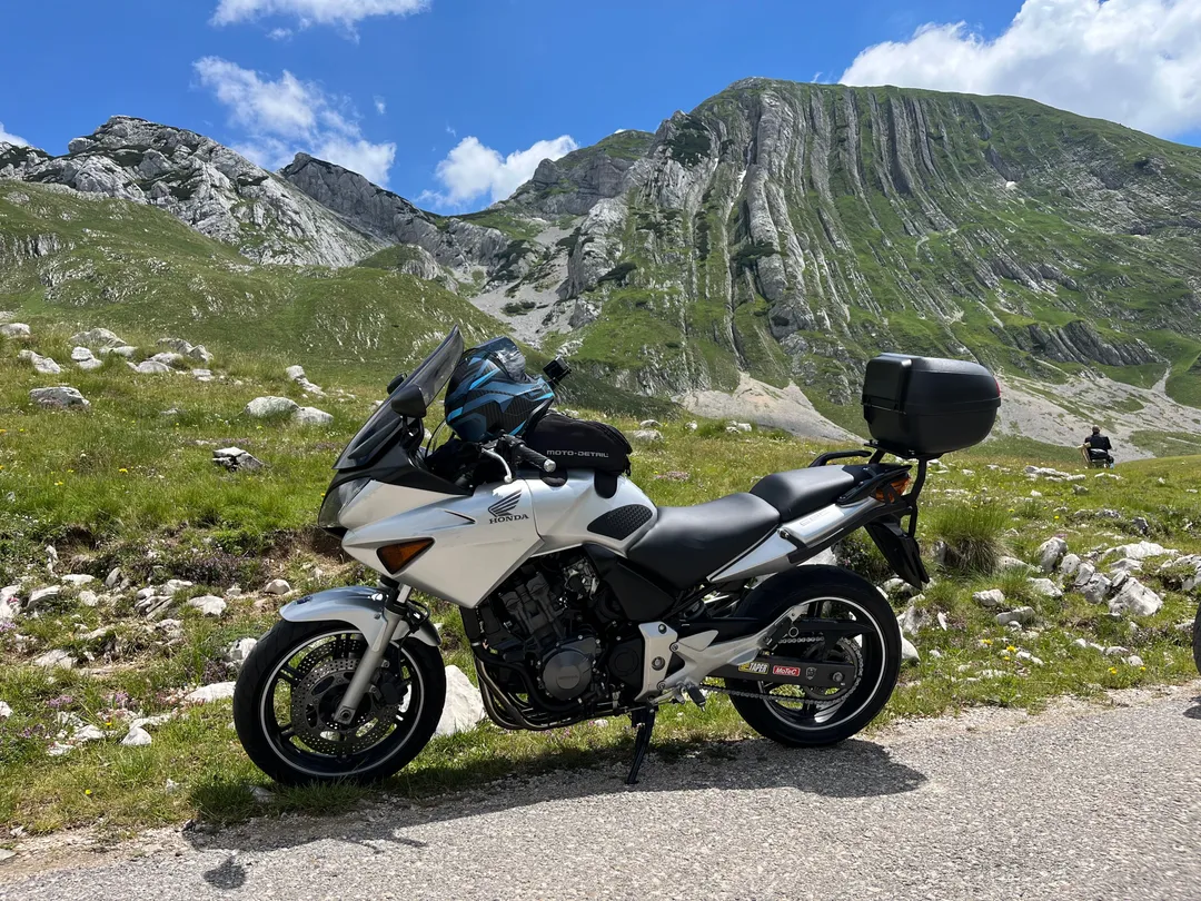 HONDA CBF600S