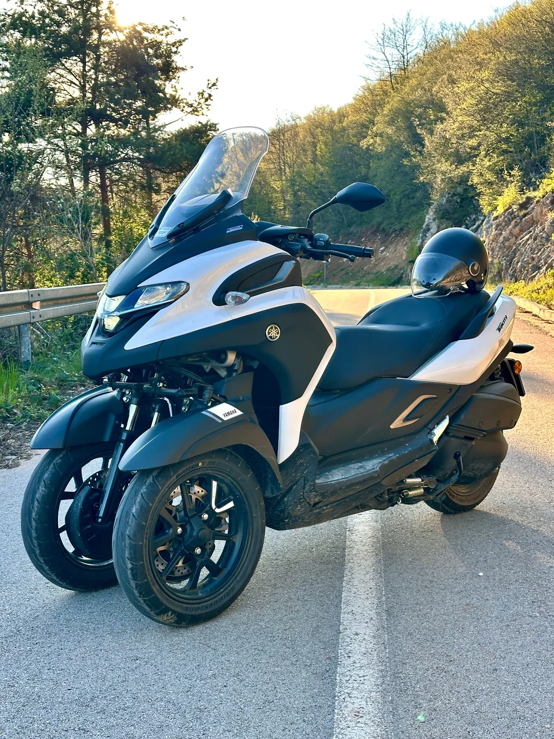 YAMAHA Tricity 300