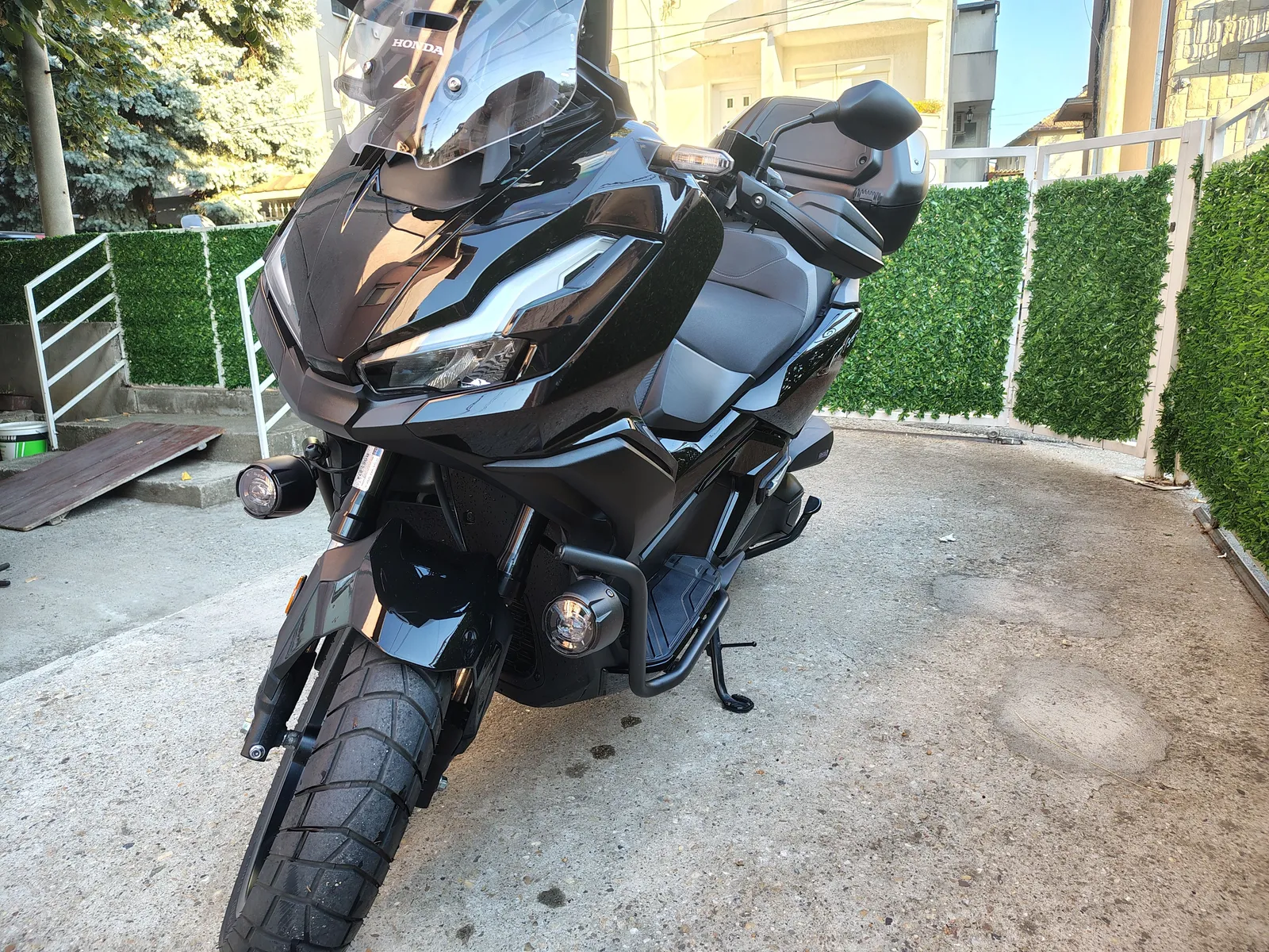 HONDA ADV350