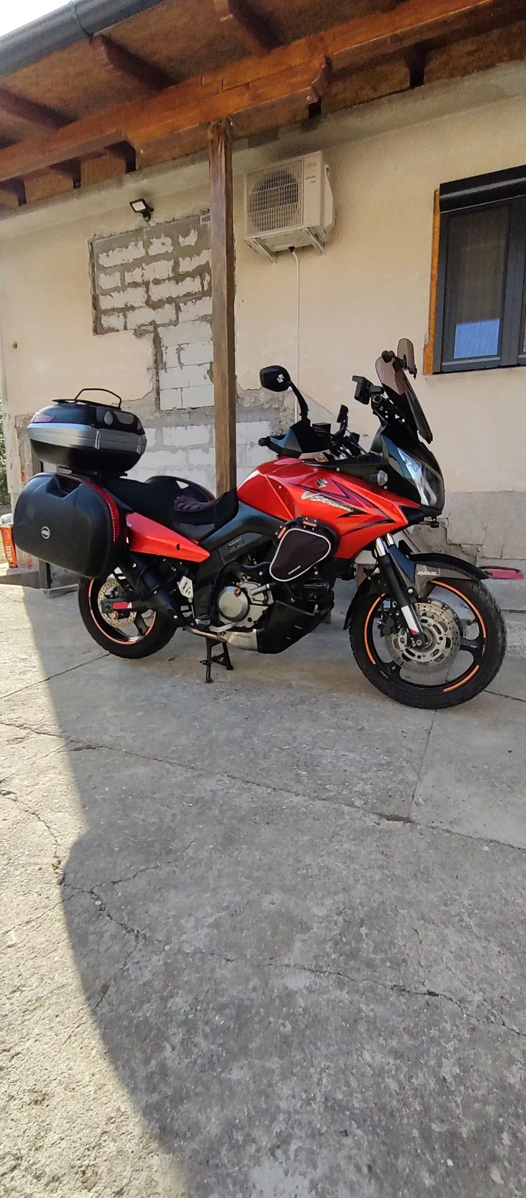 SUZUKI DL650A V-Strom 650 ABS